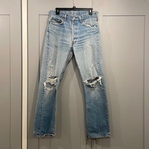 Vintage Thrift Levi ripped mom jeans